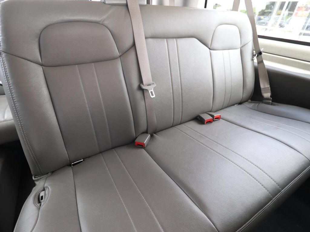Used 2024 Chevrolet Express 3500 LS RWD image 14