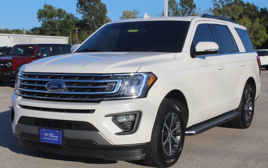 Certified 2021 Ford Expedition XLT RWD image 2