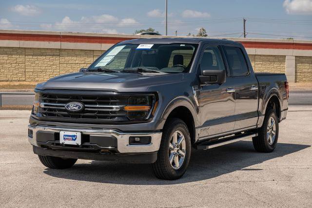 Certified 2024 Ford F150 XLT w/ Mobile Office Package AWD/4WD image 4