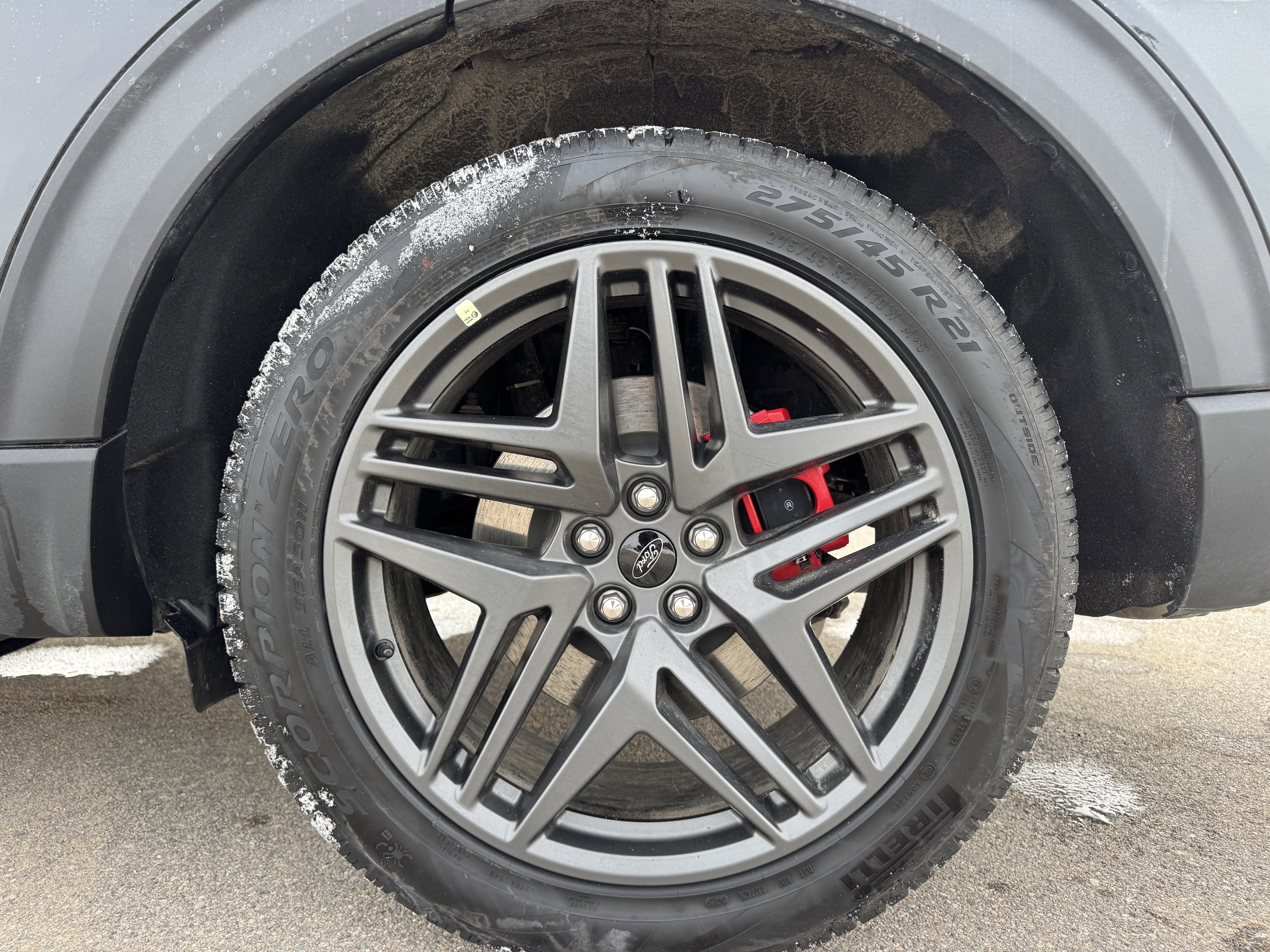 Certified 2025 Ford Explorer ST w/ Sun And Sound Package image 18