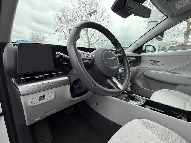 Used 2025 Hyundai Kona SEL AWD/4WD image 12