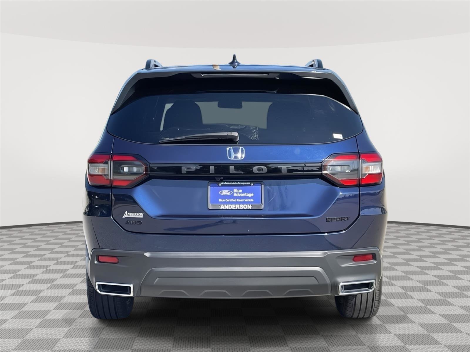 Used 2025 Honda Pilot Sport image 8