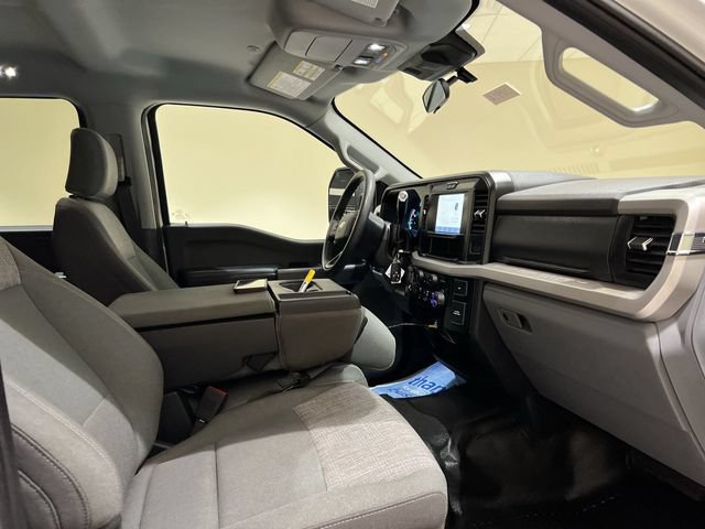 Certified 2025 Ford F350 XLT w/ FX4 Off-Road Package AWD/4WD image 23