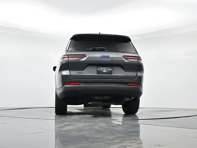 Used 2023 Jeep Grand Cherokee L Altitude AWD/4WD image 41