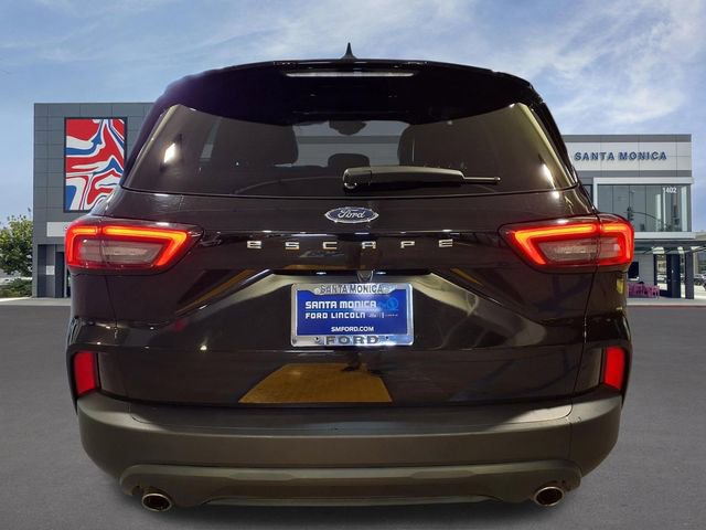 Certified 2025 Ford Escape ST-Line FWD image 24