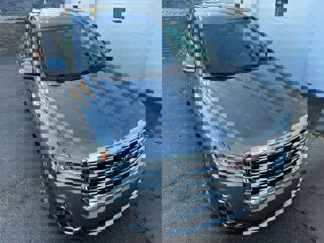 Used 2021 GMC Acadia SLE image 7