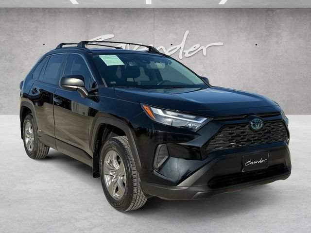 Used 2024 Toyota RAV4 LE AWD/4WD image 2