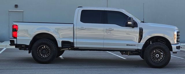 Certified 2025 Ford F250 Platinum w/ FX4 Off-Road Package AWD/4WD image 7