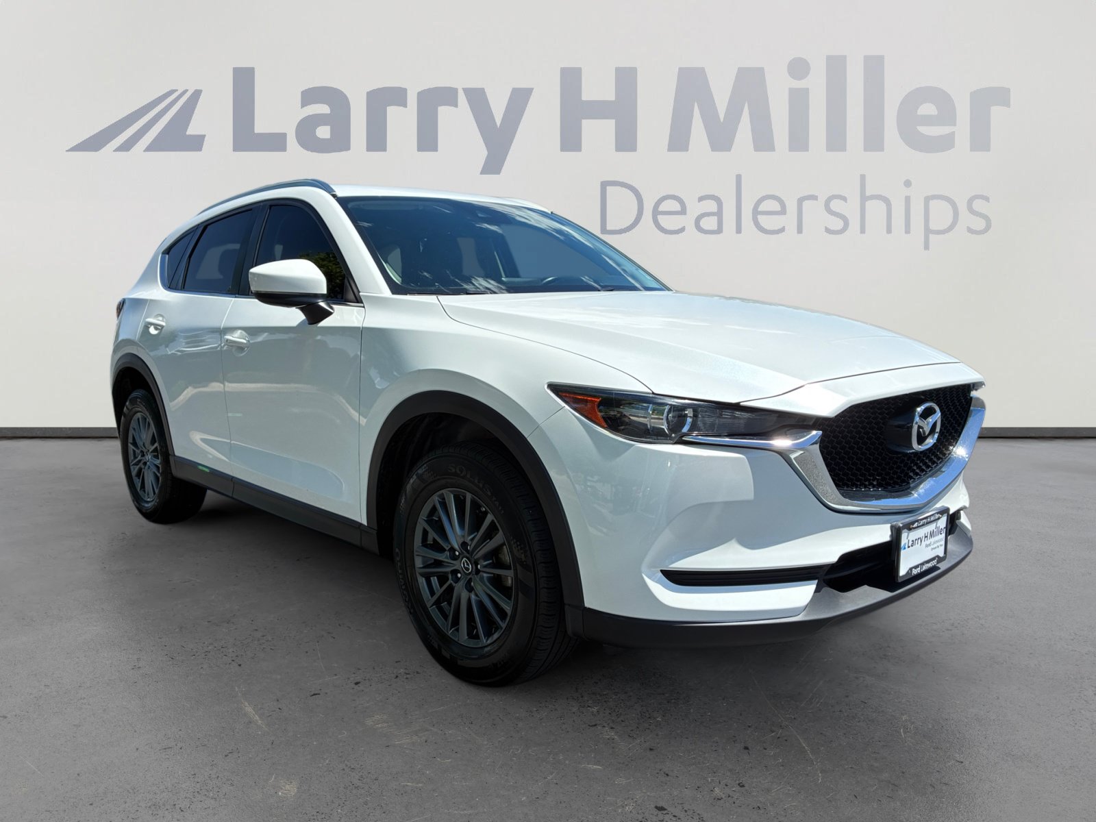 Used 2017 MAZDA CX-5 Touring FWD image 7