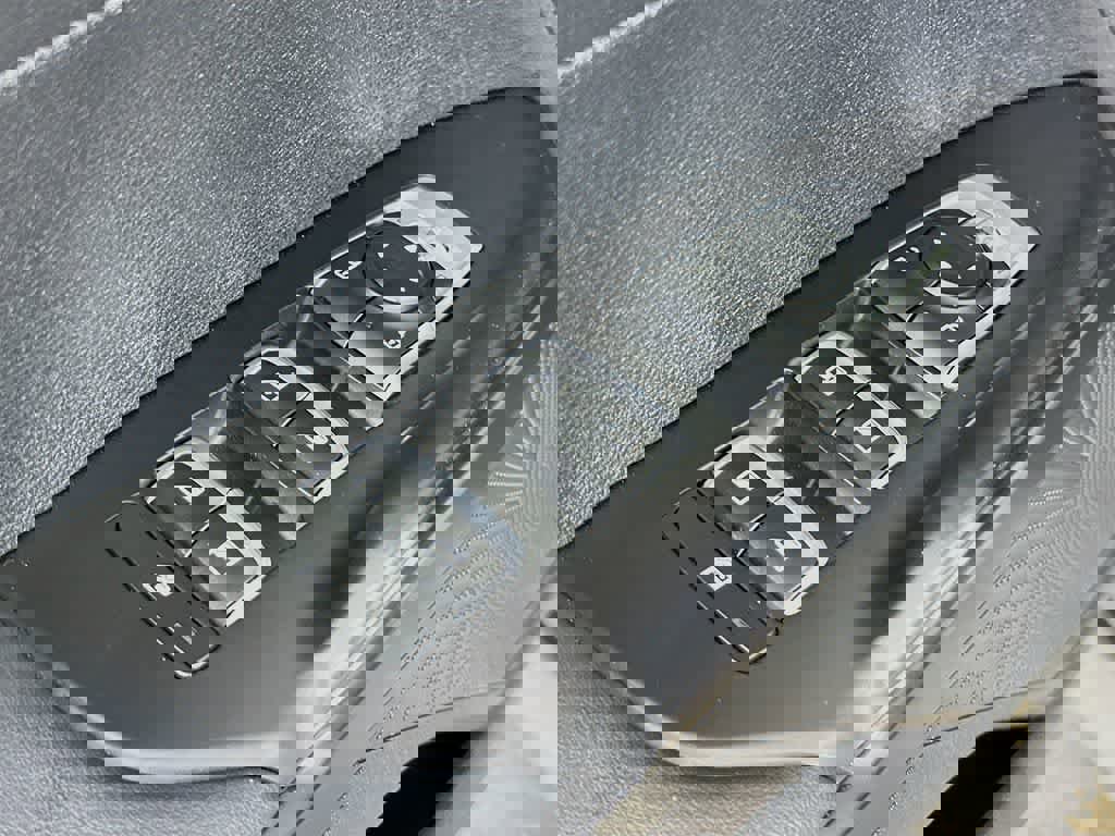 Used 2024 Kia K5 GT-Line w/ GT-Line Premium Package image 29