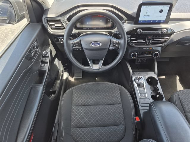 Certified 2025 Ford Escape Active AWD/4WD image 28