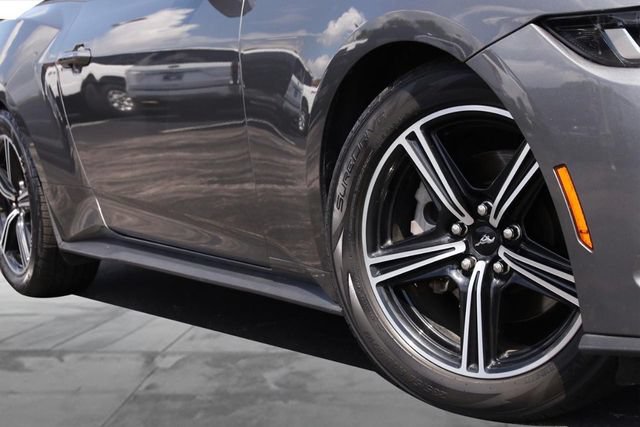 Certified 2024 Ford Mustang Premium RWD image 3