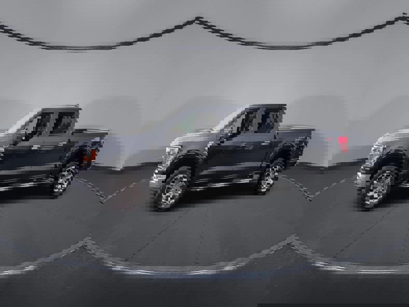 Certified 2022 Ford F150 XLT w/ Equipment Group 302A High image 6