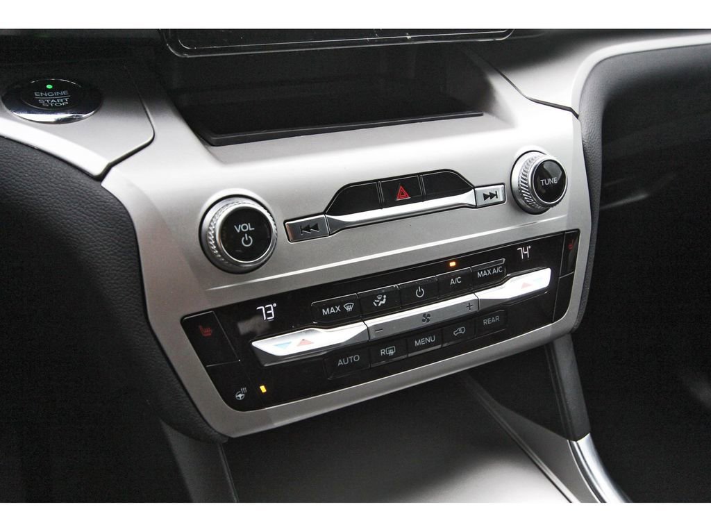 Certified 2020 Ford Explorer XLT w/ Equipment Group 202A image 24