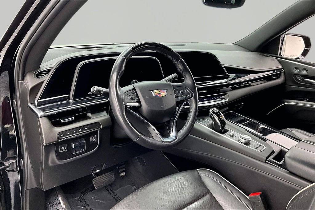 Used 2024 Cadillac Escalade Sport AWD/4WD image 14