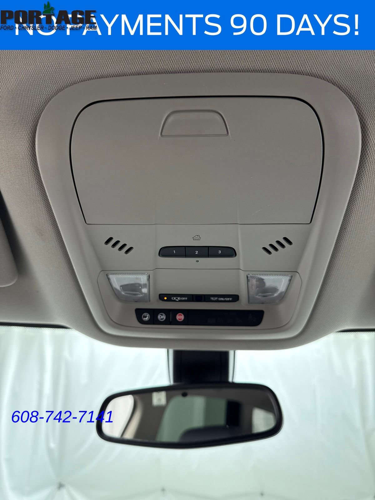 Used 2021 Buick Enclave Essence FWD image 25