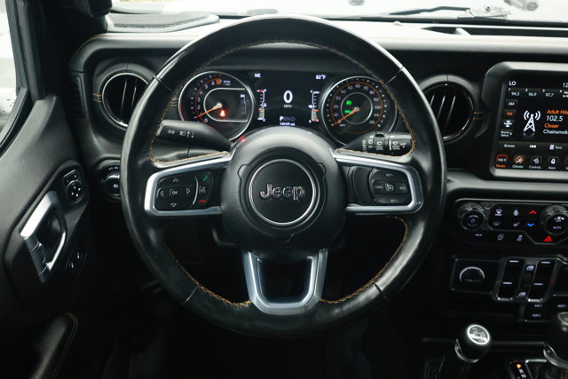 Used 2021 Jeep Wrangler Unlimited Sahara AWD/4WD image 34