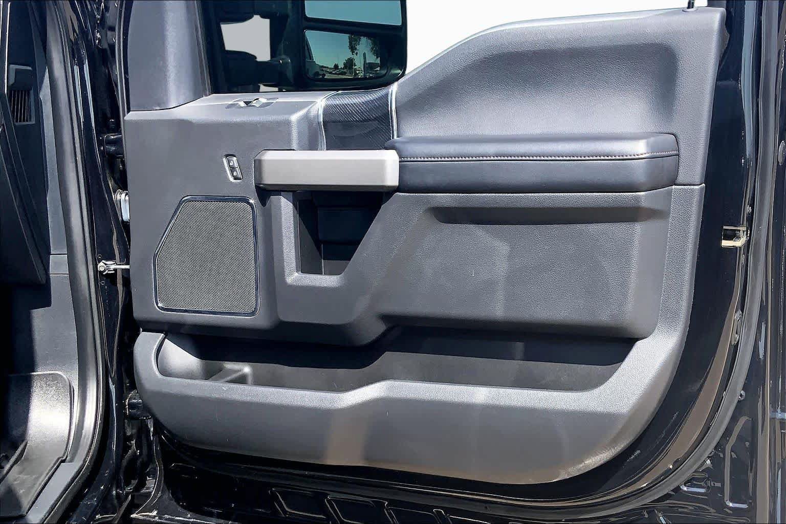 Certified 2022 Ford F250 Platinum AWD/4WD image 23