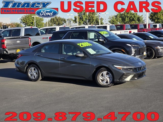 Used 2025 Hyundai Elantra SE