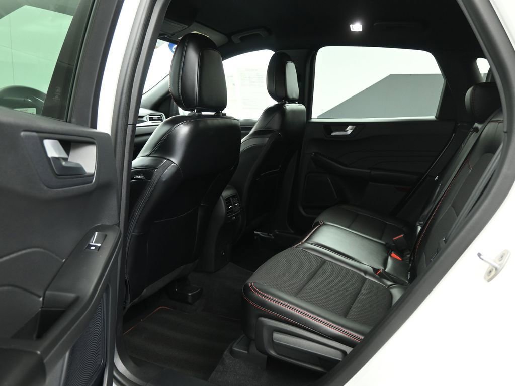 Certified 2023 Ford Escape ST-Line w/ Tech Pack #1 image 19