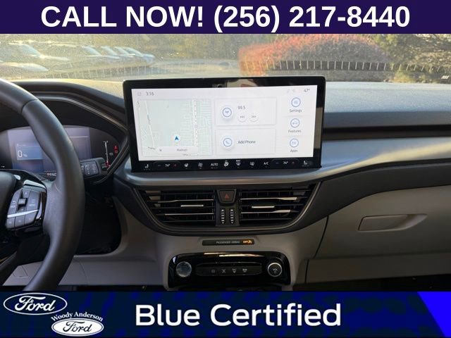Certified 2024 Ford Escape PHEV image 12