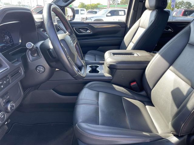 Used 2022 Chevrolet Suburban RST w/ Luxury Package RWD image 17
