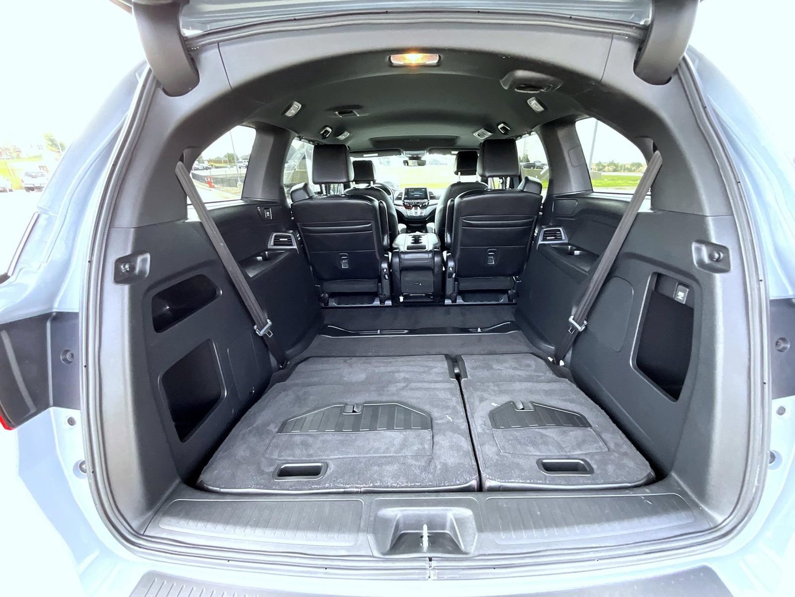 Used 2024 Honda Odyssey Sport image 25
