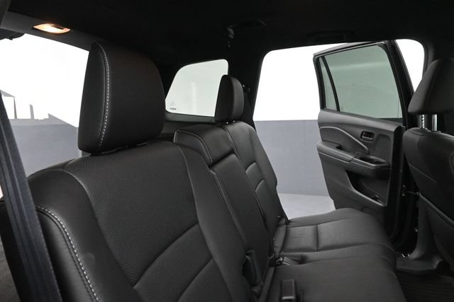 Used 2023 Honda Passport EX-L image 27