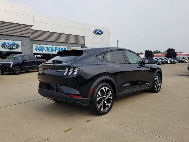Certified 2025 Ford Mustang Mach-E Select w/ Comfort Package Lite AWD/4WD image 2