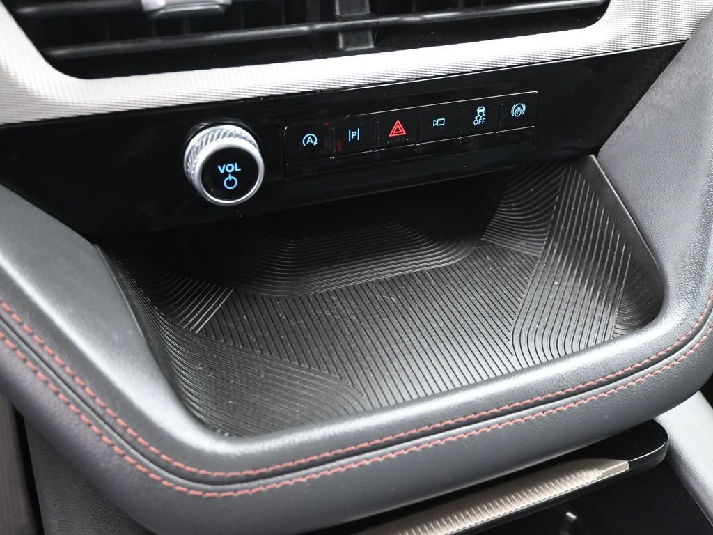 Certified 2025 Ford Explorer Active RWD image 17