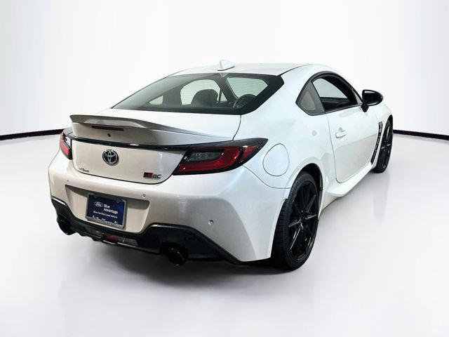 Used 2024 Toyota GR86 Premium RWD image 10