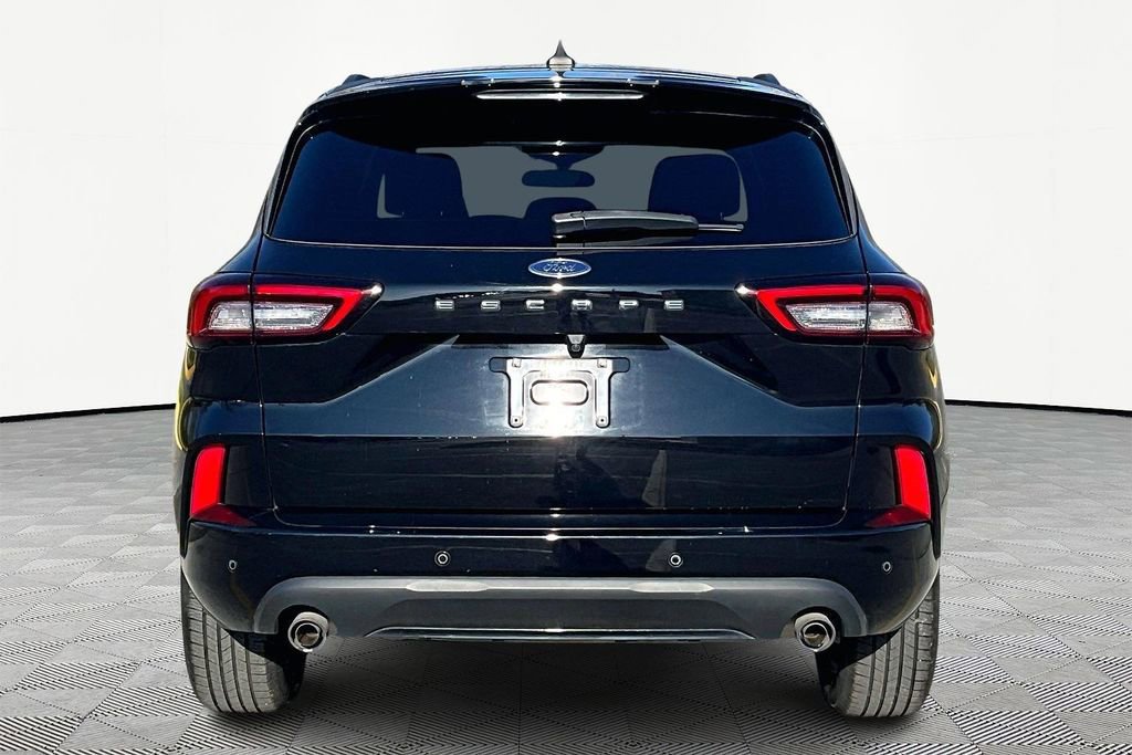 Certified 2023 Ford Escape ST-Line w/ Tech Pack #1 image 3