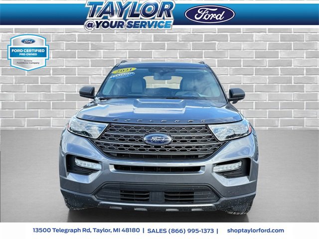 Certified 2021 Ford Explorer XLT w/ Equipment Group 202A image 2