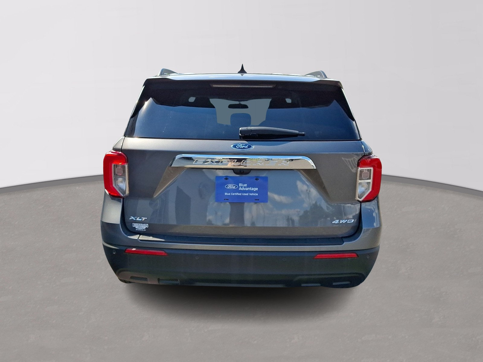 Certified 2023 Ford Explorer XLT AWD/4WD image 5