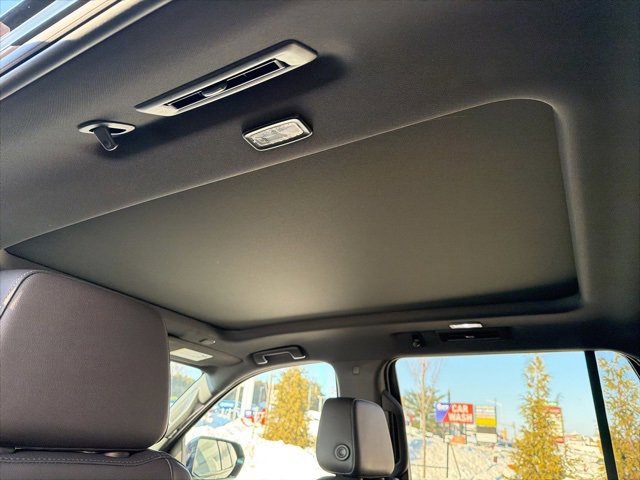 Used 2022 Chevrolet Tahoe Z71 image 23