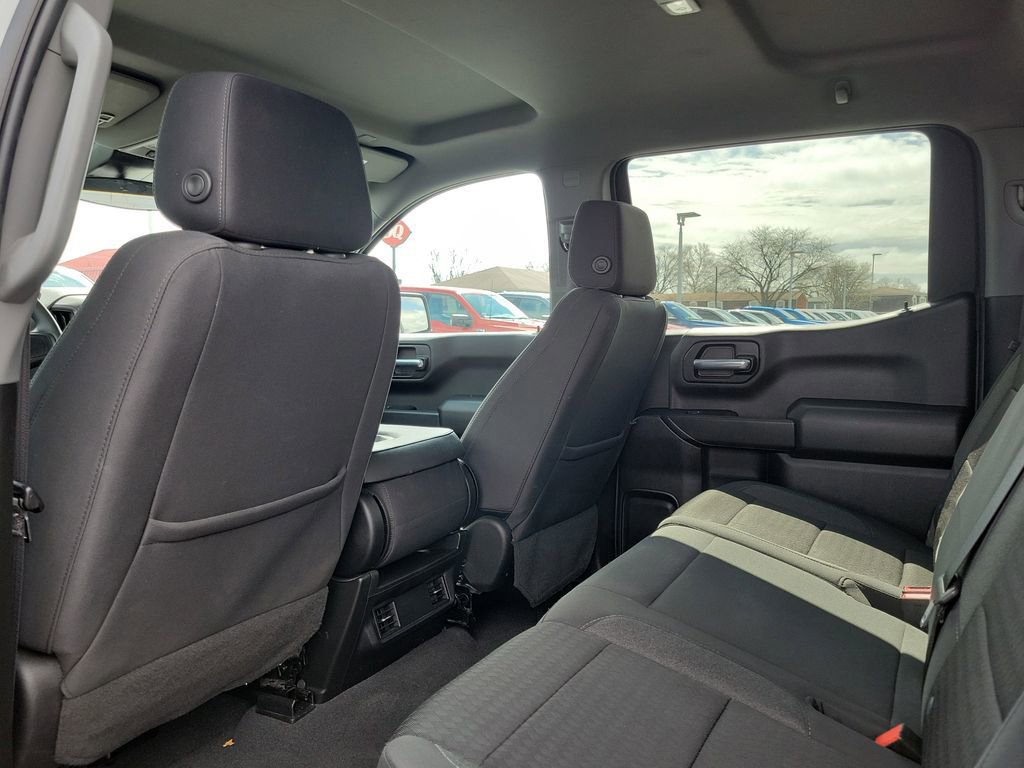 Used 2023 Chevrolet Silverado 1500 Custom image 15