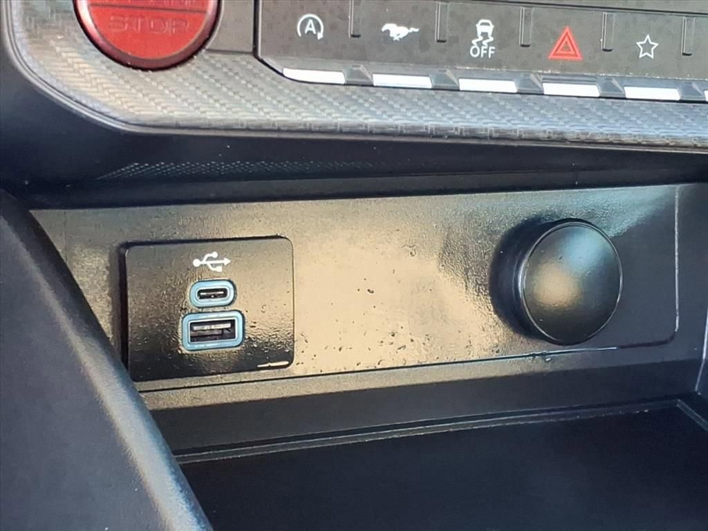 Certified 2025 Ford Mustang GT image 21