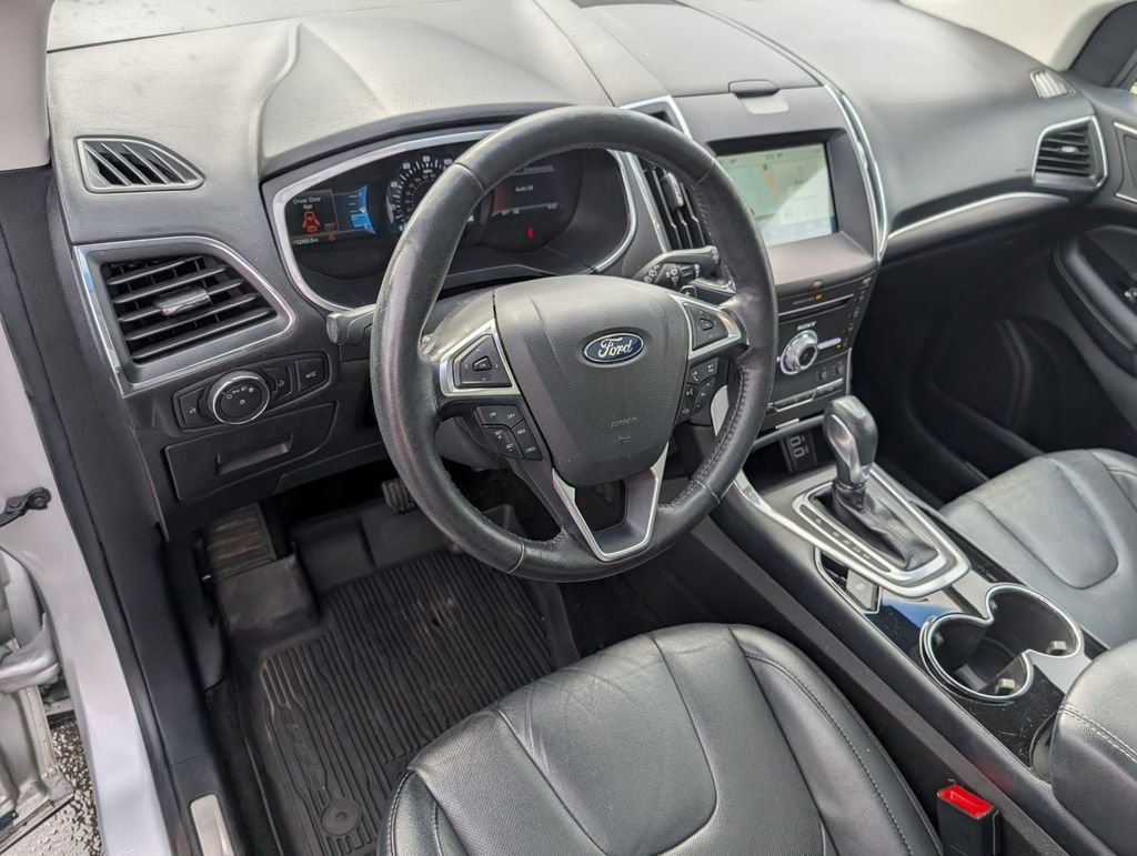Certified 2017 Ford Edge Titanium w/ Equipment Group 301A image 22