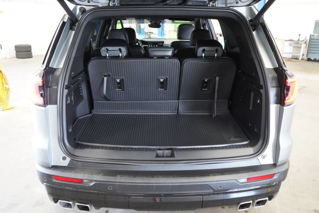 Used 2025 GMC Acadia AT4 w/ Super Cruise Package AWD/4WD image 28