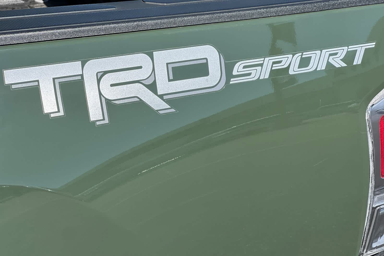 Used 2021 Toyota Tacoma TRD Sport w/ Technology Package RWD image 27