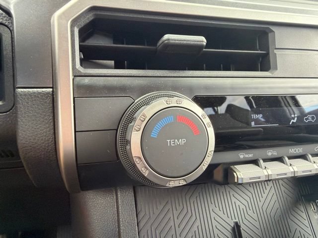 Used 2026 Toyota 4Runner SR5 AWD/4WD image 29