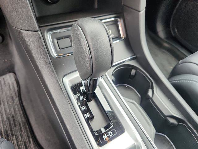 Used 2024 Subaru Ascent Limited AWD/4WD image 11