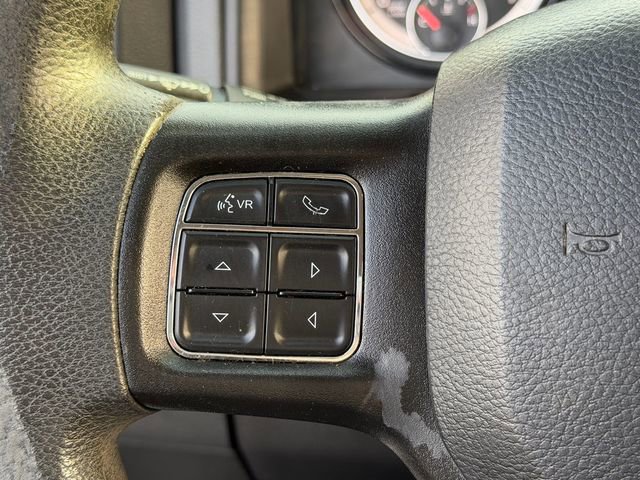 Used 2020 RAM 1500 Express RWD image 21