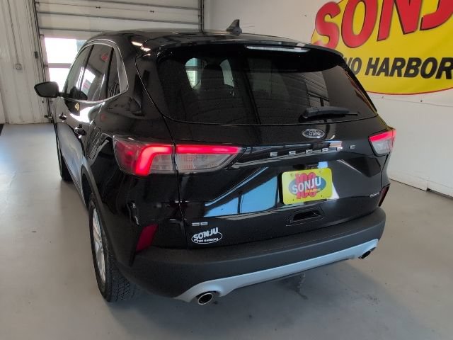 Certified 2022 Ford Escape SE AWD/4WD image 35