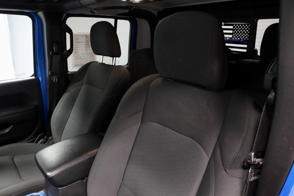 Used 2022 Jeep Gladiator Willys image 28