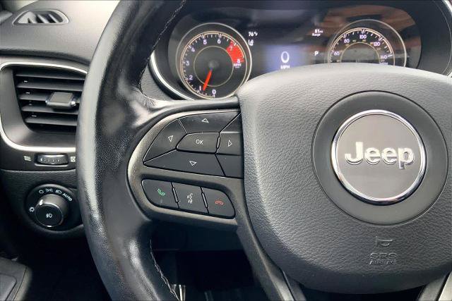 Used 2021 Jeep Cherokee Trailhawk w/ Sun, Sound & Nav Group AWD/4WD image 24