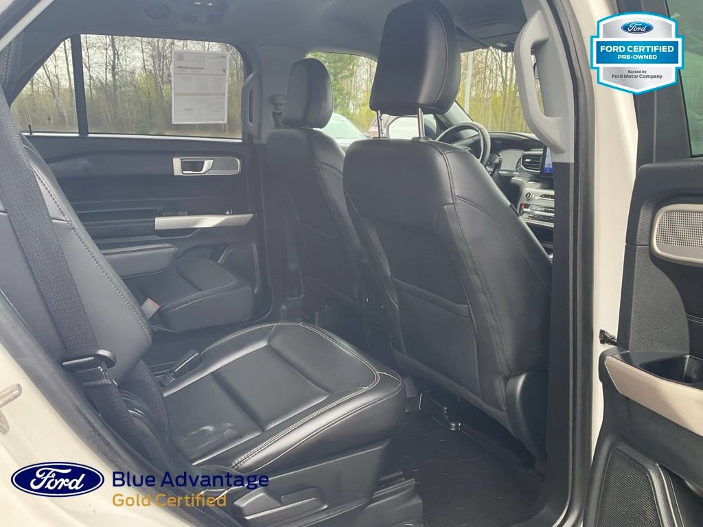 Certified 2023 Ford Explorer XLT w/ Equipment Group 202A AWD/4WD image 19