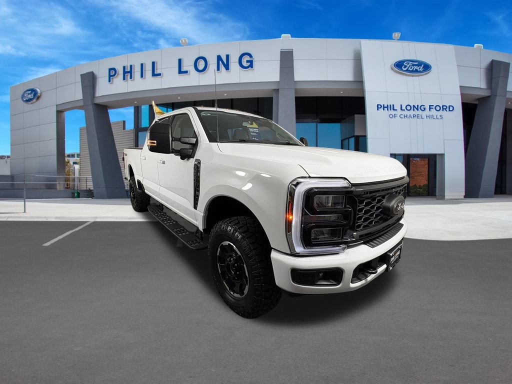 Certified 2025 Ford F250 XLT w/ Black Appearance Package AWD/4WD image 7