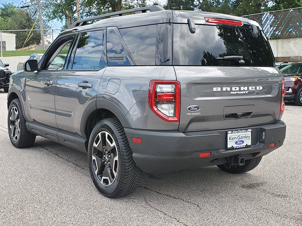 Certified 2022 Ford Bronco Sport Outer Banks w/ Tech Package AWD/4WD image 8