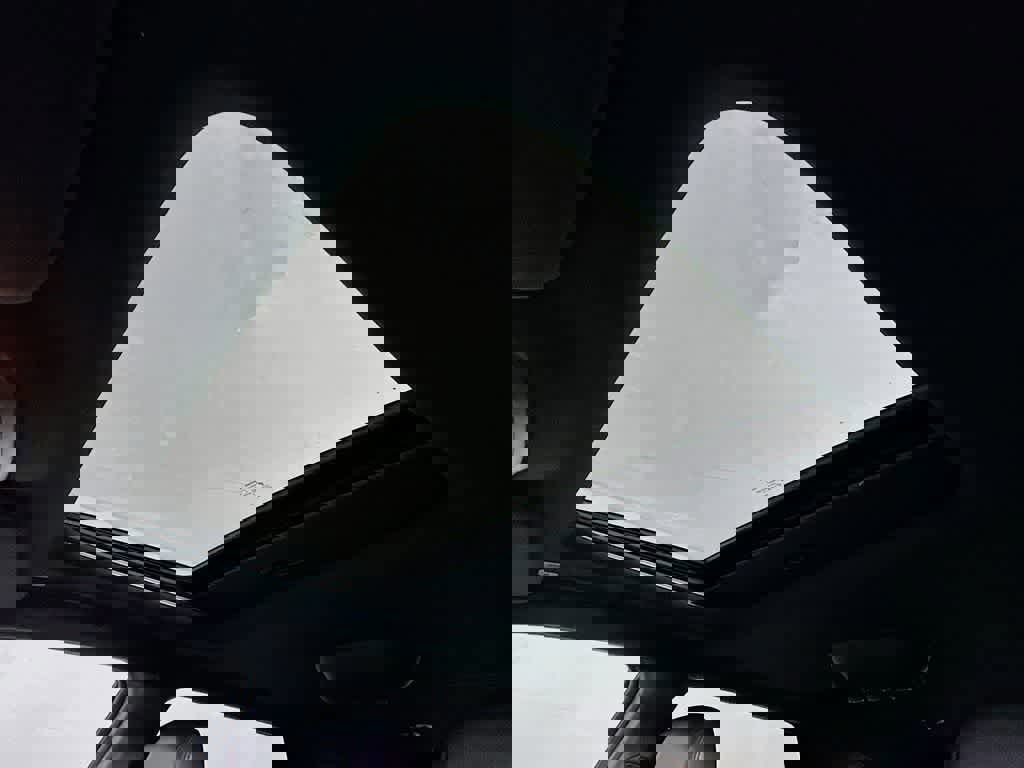 Used 2022 Dodge Durango GT image 31